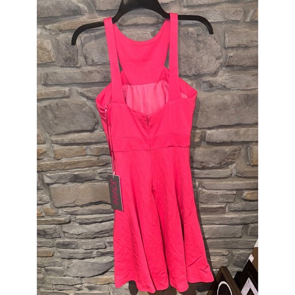 JOVANI SIZE 2 BRIGHT PINK DRESS BRAND NEW WITH TAGS - Picture 6 of 9